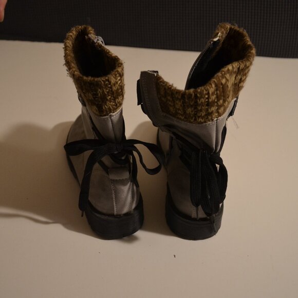 Gray Mid Rise Boots Side Zipper Decorative Back Lace Brown Wool Knit Top Lady 37 - Picture 3 of 7